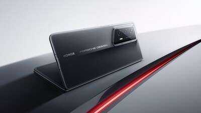 Una nueva colaboración con Porsche Design será un smartphone insignia con el sello de lujo e innovación de ambos equipos. Se trata del el nuevo PORSCHE DESIGN HONOR Magic V2 RSR.