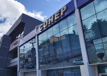 Tegucigalpa. Ante la alerta debido a los efectos de la tormenta tropical Sara, el Consejo Hondureño de la Empresa Privada (COHEP) ha manifestado su compromiso de colaborar en la atención de la emergencia.