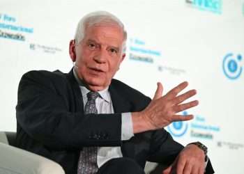 Josep Borrell destaca la obligación de los Estados de ejecutar las decisiones de la Corte Penal Internacional (CPI) en relación con las órdenes de arresto solicitadas por crímenes de guerra en Israel y Palestina.