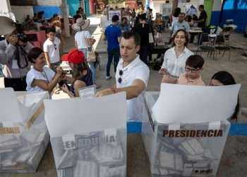 El excanciller de Chile y actual jefe de la misión electoral de la Organización de Estados Americanos (OEA), Heraldo Muñoz, aseguró este domingo que las elecciones en México se desarrollan "adecuadamente" y con una "alta afluencia".