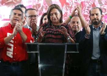 La excandidata presidencial opositora Xóchitl Gálvez Ruiz presentó este jueves ante el Instituto Nacional Electoral (INE) de México una impugnación al proceso electoral 2023-2024 y pidió que abra una investigación y, de ser el caso, sancione la probable intervención del presidente Andrés Manuel López Obrador así como la violencia e intervención del crimen organizado.