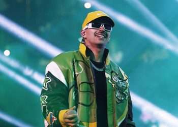 Fotografía de archivo del cantante colombiano Feid, en Bogotá (Colombia). EFE/Carlos Ortega