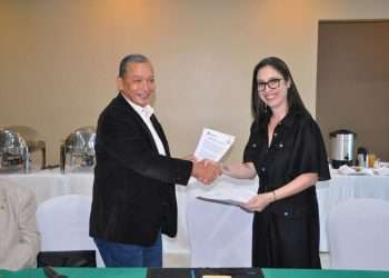 Este jueves en San Pedro Sula se llevó a cabo la firma de memorándum de entendimiento entre la Asociación Hondureña de Agroindustriales (ASHDA) y la Escuela Agrícola Panamericana (Zamorano).