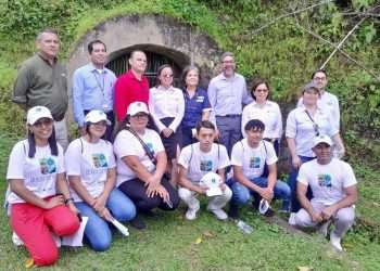 La Organización de Estados Iberoamericanos (OEI), la Fundación de la Agroindustria Azucarera de Honduras FUNAZUCAR, Compañía Azucarera Tres Valles y el Instituto Nacional de Formación Profesional (INFOP) celebraron con entusiasmo la clausura de la certificación "Guías Turísticos Local", realizada en la Escuela Dr. Marco Aurelio Soto, en la comunidad de San Juancito, municipio del Distrito Central, Francisco Morazán.