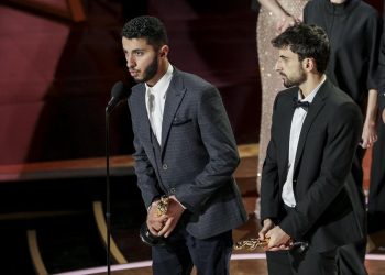 Los creadores de 'No Other Land', el palestino Basel Adra y el israelí Yuval Abraham, ganadores del Óscar a mejor documental, pidieron que se trabaje en una solución conjunta para poner fin al conflicto en Palestina.