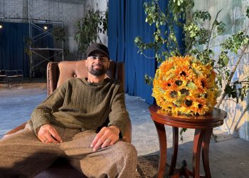 El cantante puertorriqueño Jay Wheeler realizó este fin de semana una fiesta campestre en Miami en medio de girasoles para agradecer el apoyo de los fans tras el lanzamiento en marzo pasado de su álbum 'Girasoles', una producción que calificó como romántica, madura y una especie de terapia.