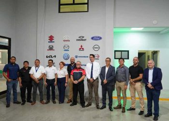 San Pedro Sula, Honduras. La Universidad Tecnológica de Honduras (UTH) anunció el lanzamiento del primer Técnico Universitario en Sistemas Automotrices del país, una carrera pionera diseñada para atender la creciente demanda de especialistas en tecnología vehicular.