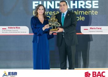  FUNDAHRSE (Fundación Hondureña de Responsabilidad Social Empresarial) reconoce a BAC Honduras, por sus 19 años consecutivos como Empresa Socialmente Responsable, con el sello ESR.