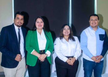 La Fundación Hondureña de Responsabilidad Social Empresarial (FUNDAHRSE) reunió a representantes de diversos medios de comunicación en un desayuno para agradecer su papel clave en la difusión de contenidos que impulsan el desarrollo sostenible en Honduras. Porque sí: informar también cambia el país.