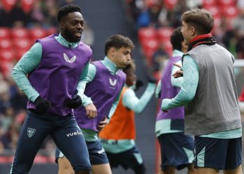Iñaki Williams, capitán del Athletic Club, comentó acerca de la Supercopa de España en la que va a participar el equipo rojiblanco la próxima semana que en su opinión "jugar en Arabia es una mierda".