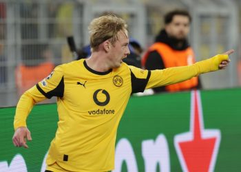 El Borussia Dortmund no pudo con el Bodo/Glimt, que contrarrestó el empuje de Yan Couto y de Julian Brandt con los tantos de Haitam Aleesami y Jens Hauge para arañar un empate (2-2) que saca al conjunto alemán de los ocho mejores con acceso directo a los octavos de final de la Liga de Campeones.