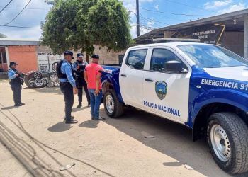 La Lima, Cortés. -Funcionarios de la Policía Nacional, a través de la Unidad Metropolitana de Prevención N°9 (UMEP N° 9), en coordinación con la Dirección Nacional de Vialidad y Transporte (DNVT), realizaron en las últimas horas diversos operativos en zonas estratégicas de los municipios de La Lima y San Manuel, Cortés.
